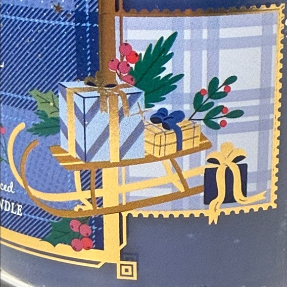 Bath & Body Works Flannel 3 Wick Candle with Decorative Lid - Picture 12 of 13